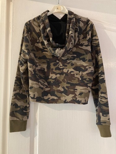 Brand New hoodie jumper with hood. Camouflage colour style, size small. - Picture 3 of 4