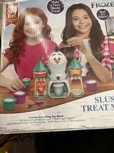 Cra-Z-Art Disney Frozen II Shaved Ice Slushy Treat Maker
