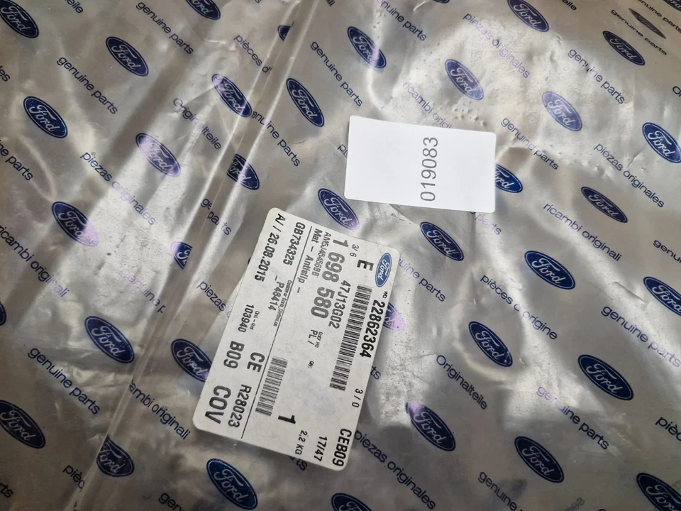 Коврик противоскользящего отсека для Ford C-Max 2004-2015 1905071 подлинный новый - Изображение 4 из 4