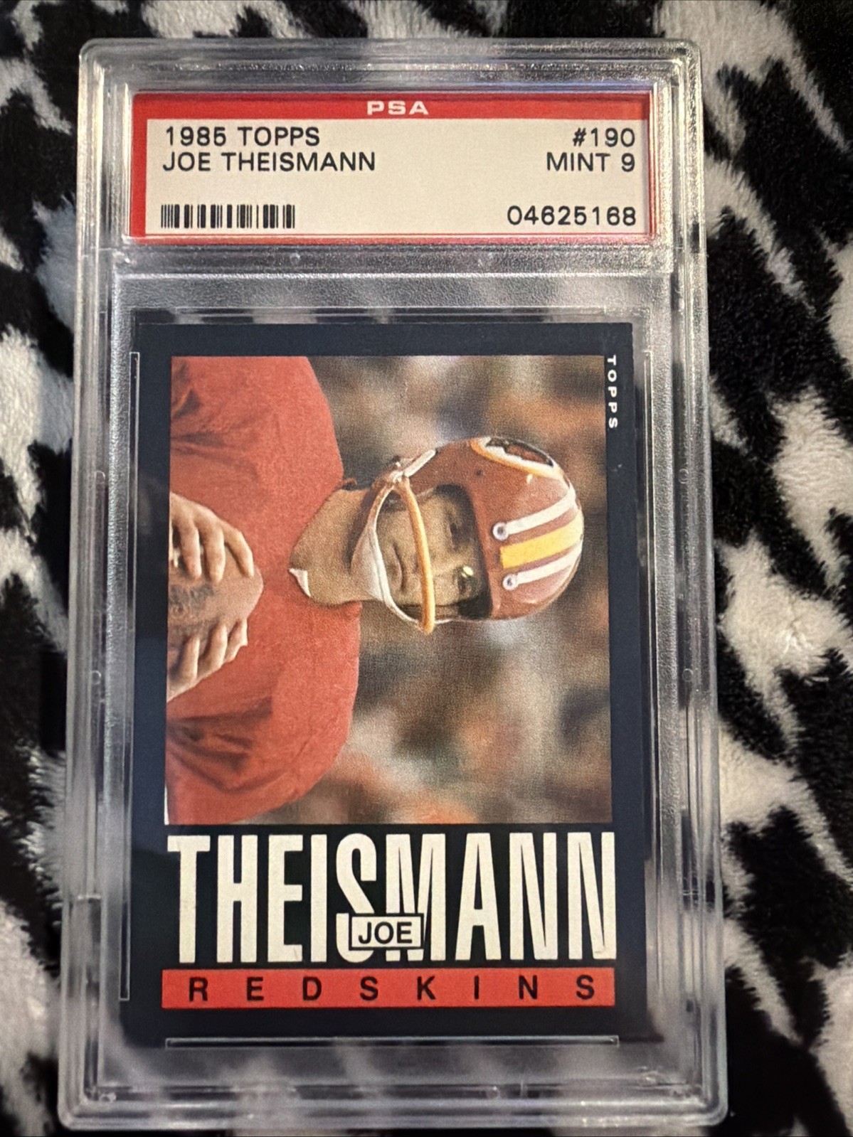 1985 Topps Joe Theismann #190 PSA 9