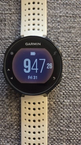 Garmin Forerunner 235 Black GPS Fitness Watch with Charger