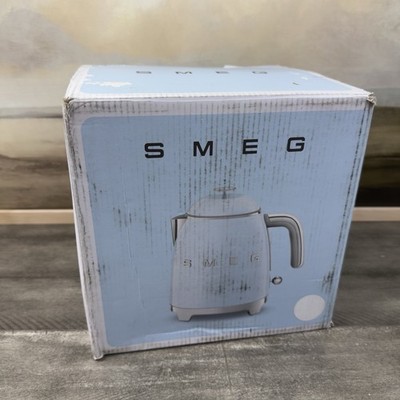 Williams Sonoma SMEG Mini Kettle White KLF05WHUS Scuffed Scratched Read