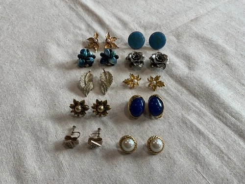 Vintage Lot Costume Jewelry 10 Pairs Clip-on & Screw Back Earrings Signed +