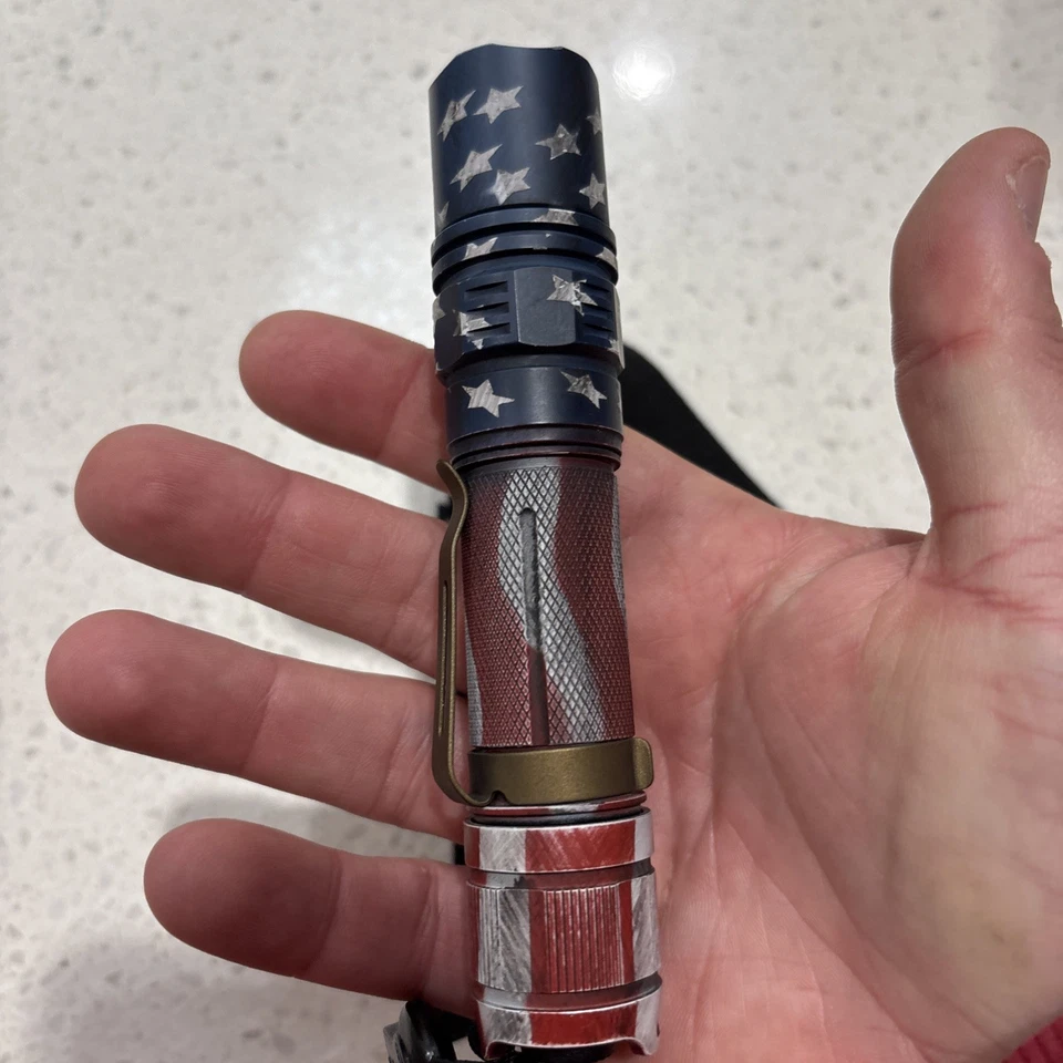 Fenix Independence Day PATRIOT FLASHLIGHT - PD35TAC - 1000 Lumens - Image 4 of 4