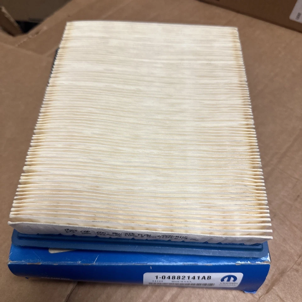 Filtro de aire motor nuevo 95-00 Plymouth Breeze Dodge Stratus 2,0 L Mopar 104882141AB Foto 2 de 3