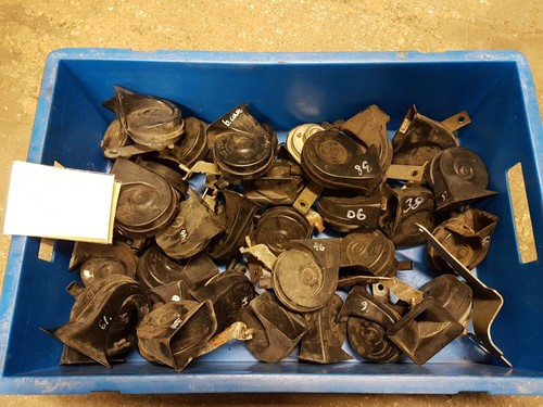 ✅✅✅ Geprüft BMW E60 E61 E63 E64 Hupe, High Pitch 6935987 Aa