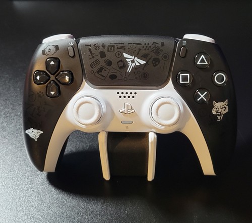 Custom PS5 DualSense Controller - Last Of Us W/ Hall Effect Joysticks