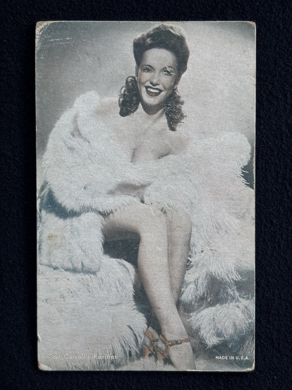 Earl Carroll's Vanities PIN-UP  arcade/postcard Vintage
