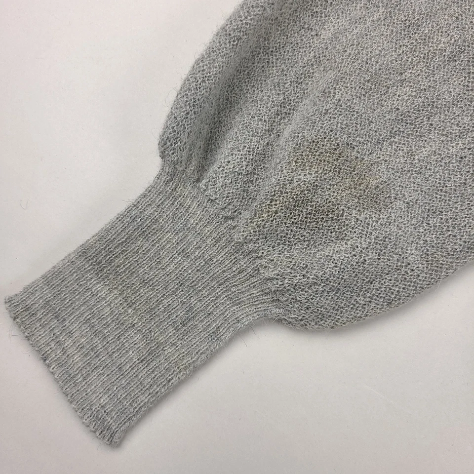 Vintage Peruvian Connection Cardigan Mens Medium (fits small) Gray Alpaca *flaws - Image 4 of 4