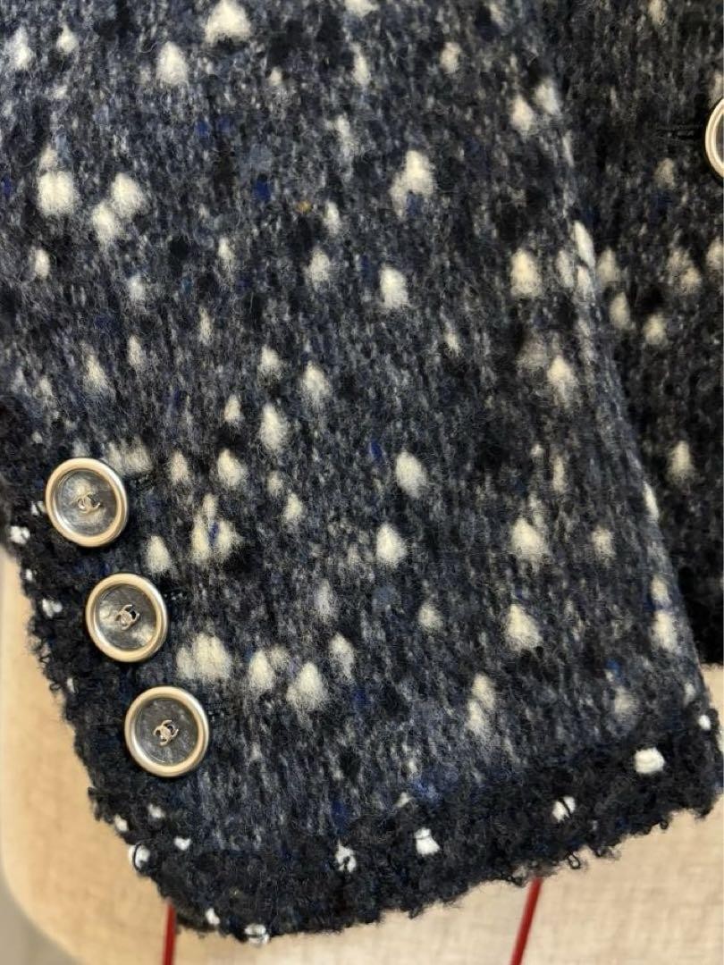 Chanel Tweed Jacket Coco Button - image 7