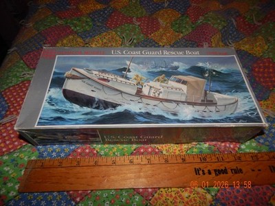 Glencoe Model Kit-U.S. Coast Guard Rescue Boat - 1/48 scale-No decals