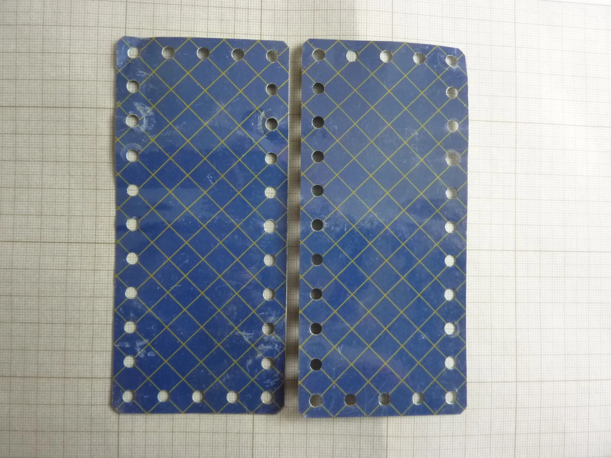 Lots De Pièces Détachées Pour Jeu De Construction Metallo Technic CAD Lyon - Meccano Ancien