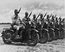 World War 2 US ARMY SOLDIERS ON HARLEY DAVIDSONS Motorcycle Picture Photo 6"x8"