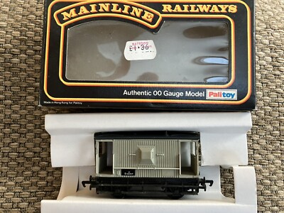 MAINLINE RAILWAYS 37-142 10' BRAKE VAN TRUCK WAGON B.R. E.R.