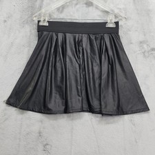 Vintage Y2K Valia Skirt Womens M Black Faux Leather Pull On Stretch Mini Casual