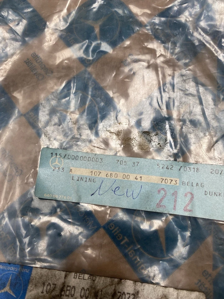 Revestimiento suelo trasero Mercedes W107 450sl, 450slc 1076800041 Foto 2 de 2