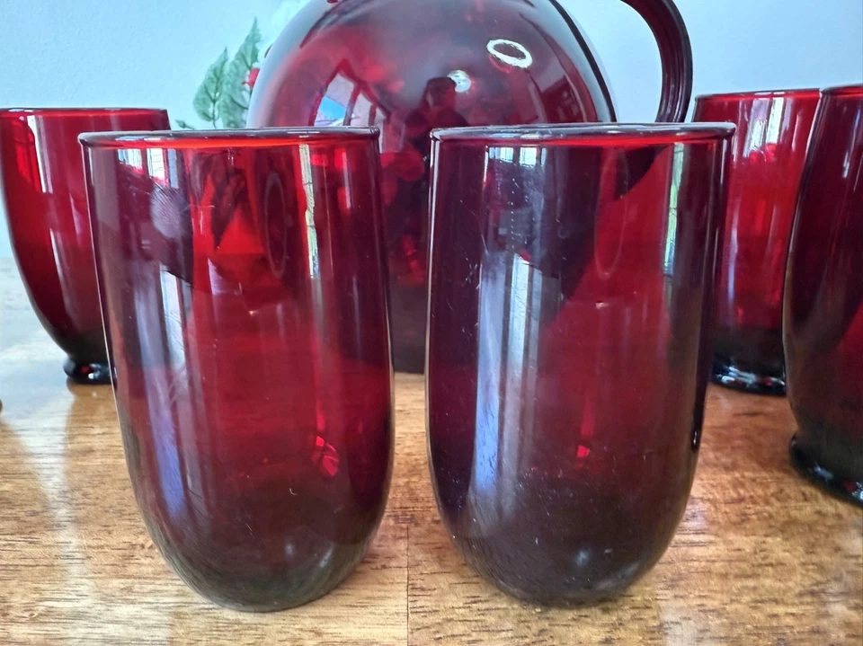 Vintage Anchor Hocking Ruby Red Glass Pitcher and Glasses Set Royal Ruby - Image 4 of 4