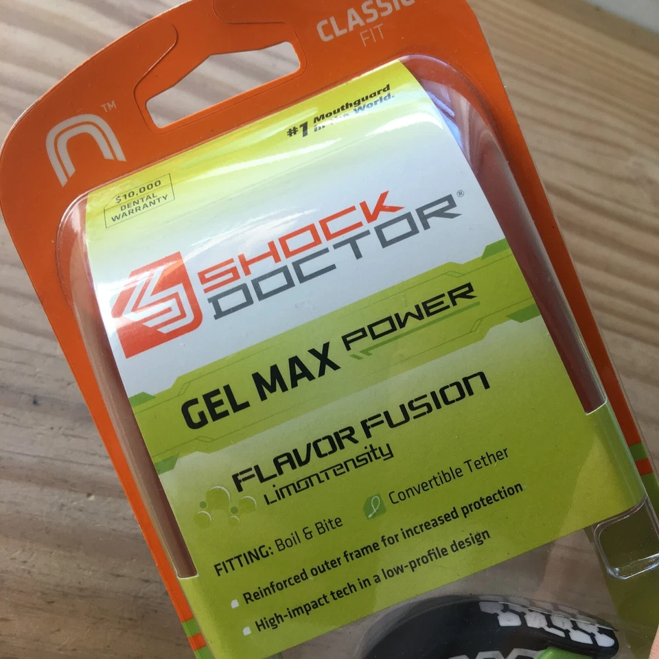 Protector bucal ShockDoctor Gel Max Power limonsidad hervir y morder convertible amarre Foto 2 de 4