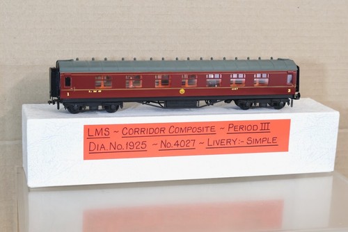 COMET MODELLE KIT GEBAUT LMS KASTANIENBRAUNER ZUSAMMENSATZKORRIDOR COACH 4027 ol | Zustand: Used