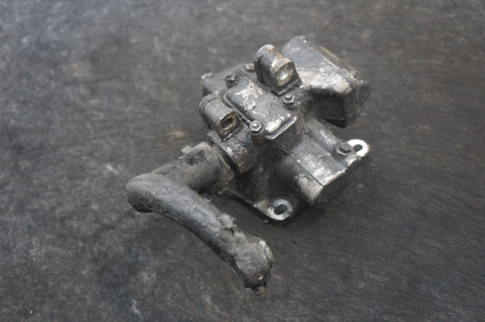 Auxiliary Steering Dampening Box OEM UR14526 Rolls Royce Silver Shadow 1973