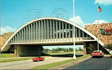 Glass House Restaurant Over the Highway Oklahoma Vintage Postcard 