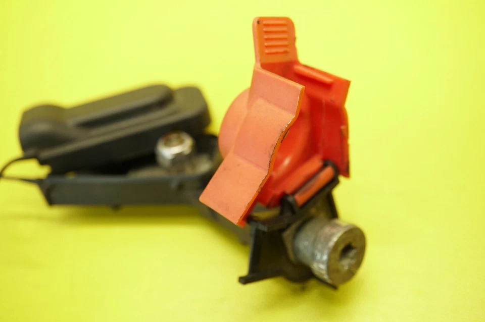 🔅2009-2018 OEM BMW X3.B+ PUNTO TERMINAL, COMPARTIMENTO MOTOR 61149185734,9197665 Foto 4 de 4