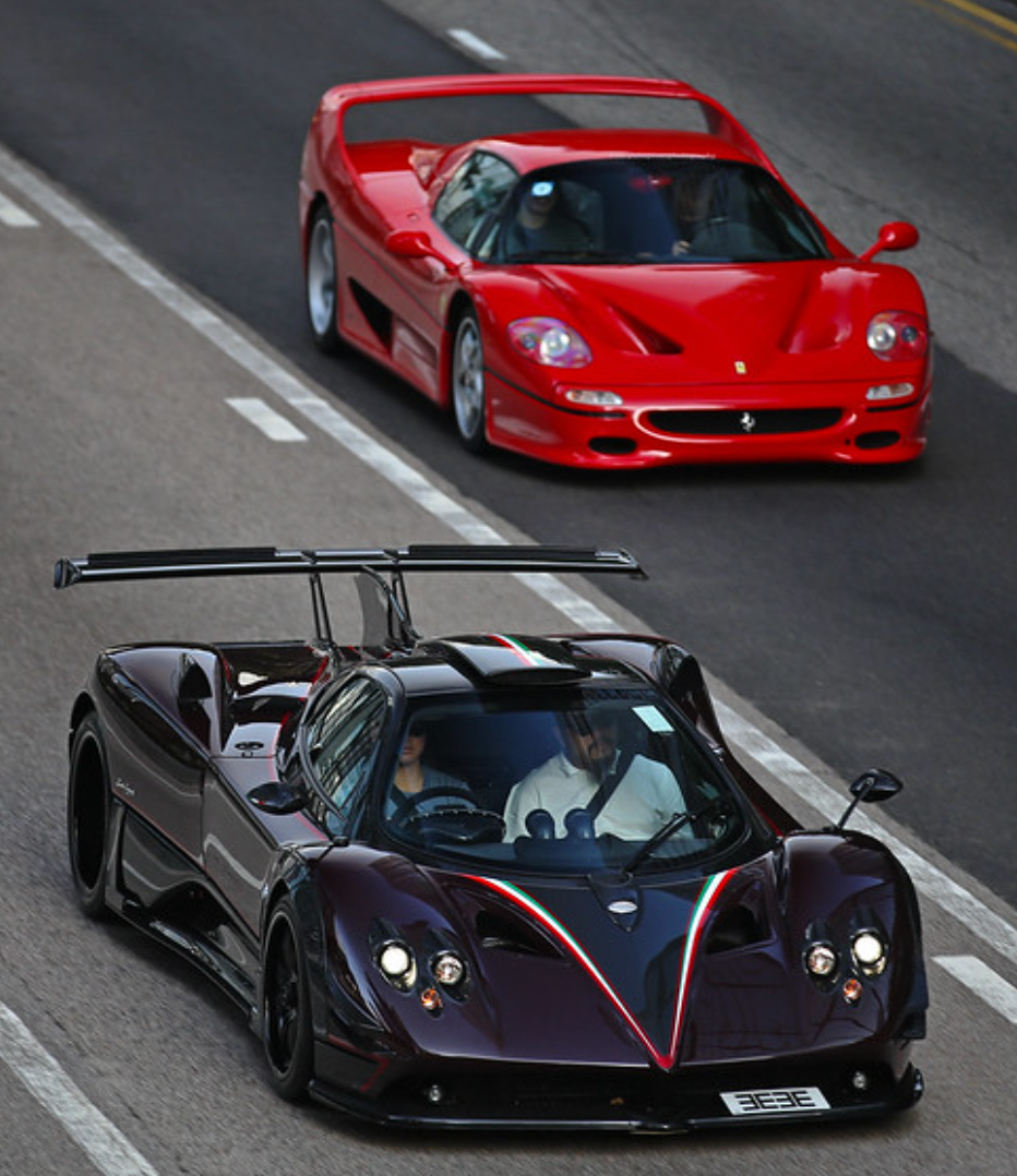 1/18 Modelo de supercoche Pagani Zonda Fantasma Evo en rina color rojo vino co