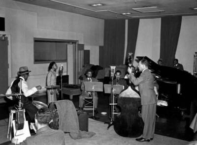 John Kirby and His Orchestra with jazz singer Maxine Sullivan pe 1940s Old Photo