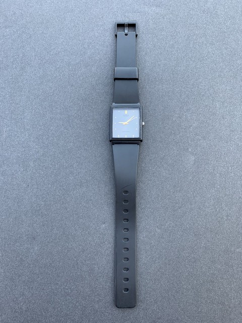 casio square analogue watch