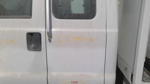 17 Ford F650 Superduty Puerta Trasera Izquierda Driver Blanco Yz Foto 4 de 4