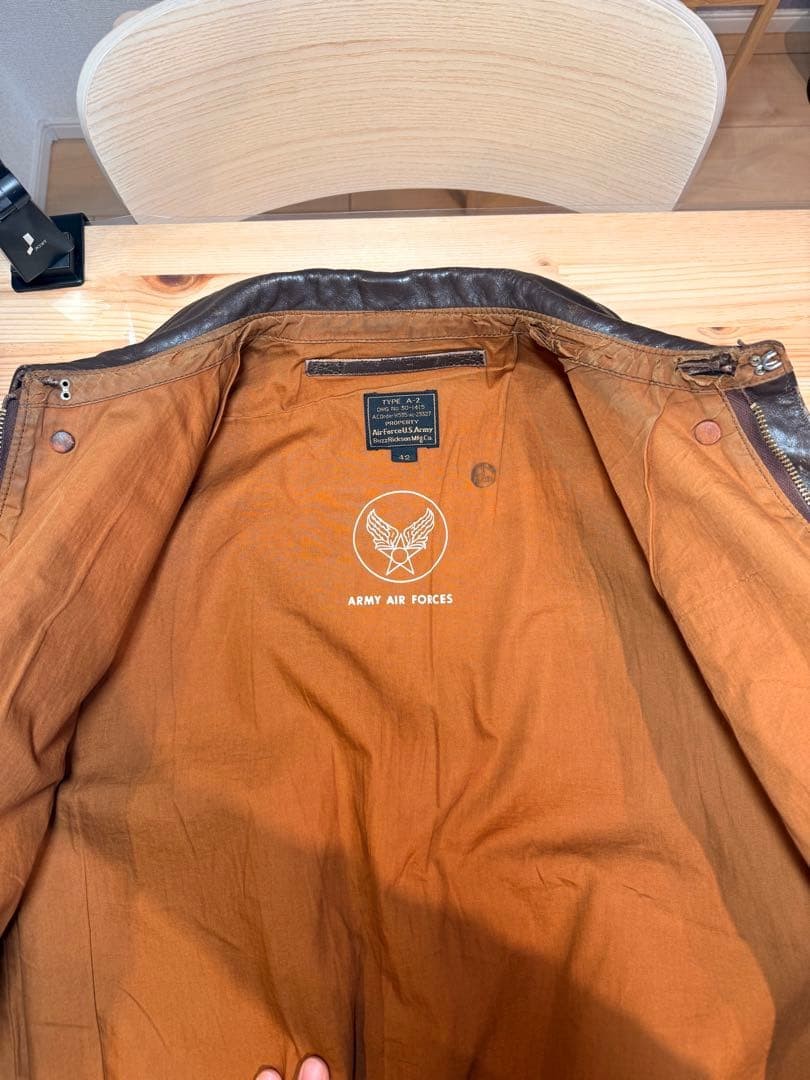 Buzz Ricksons A2 Horsehide Flight Jacket Good Use… - image 8