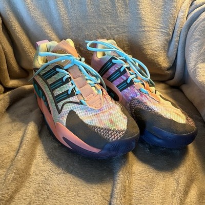 Adidas Pharrell x Crazy BYW 2.0 Chalk Coral Shoes Size 11 Basketball -Never Worn