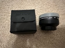 Sony Wide Conversion Lens X0.7 VCL-0752B With Case And Lens Cover Cap