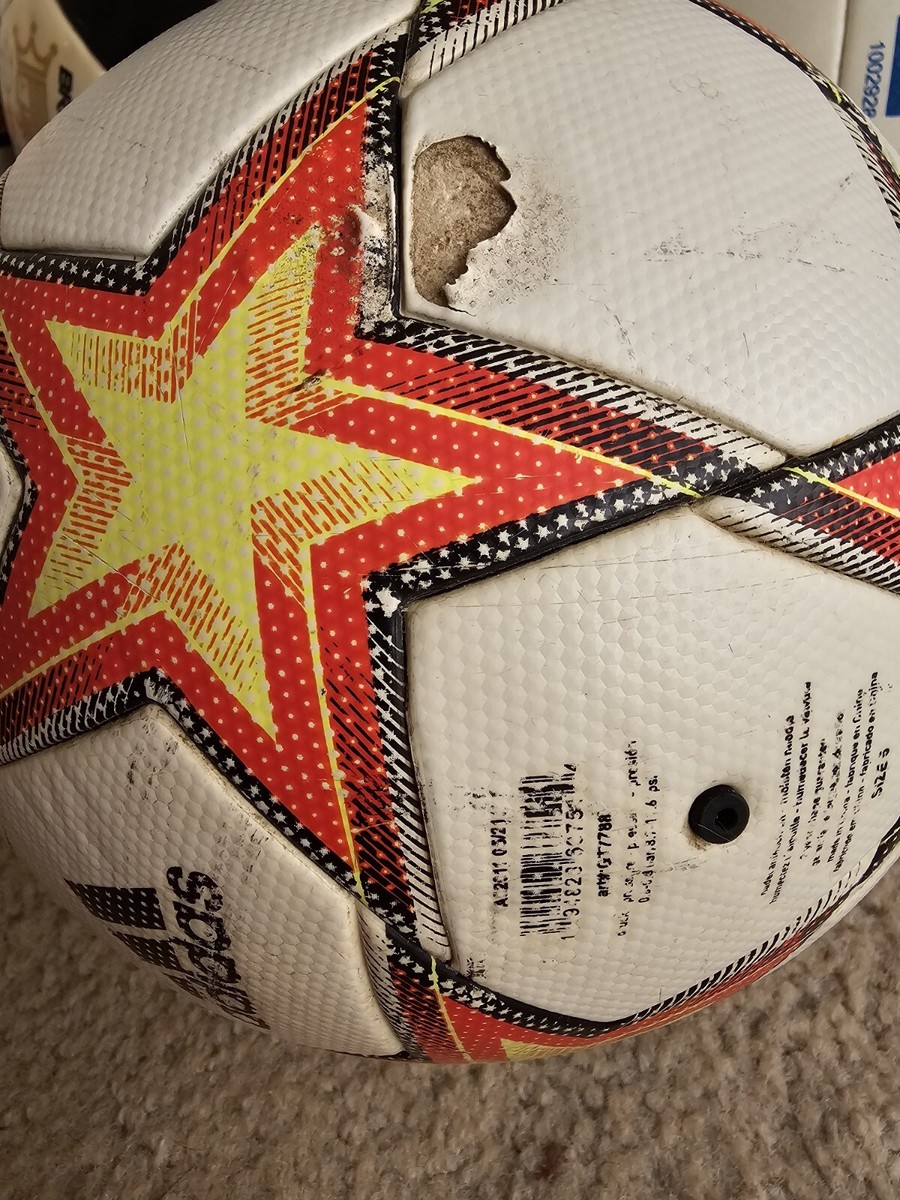 Adidas 21-22 UEFA Champions League Finale Match Soccer Ball White