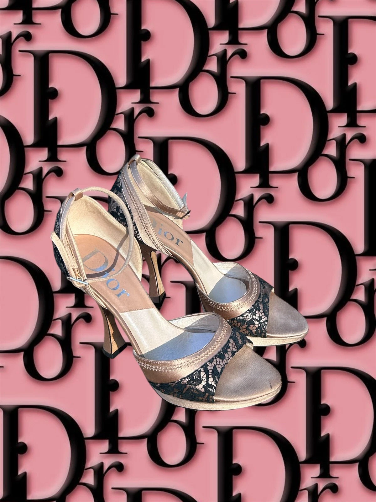 Sandale Dior satin et dentelle noire talons hauts