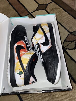Nike SB Dunk Low Tie Dye Ray Gun Black Size 11 MEN BQ6832-001