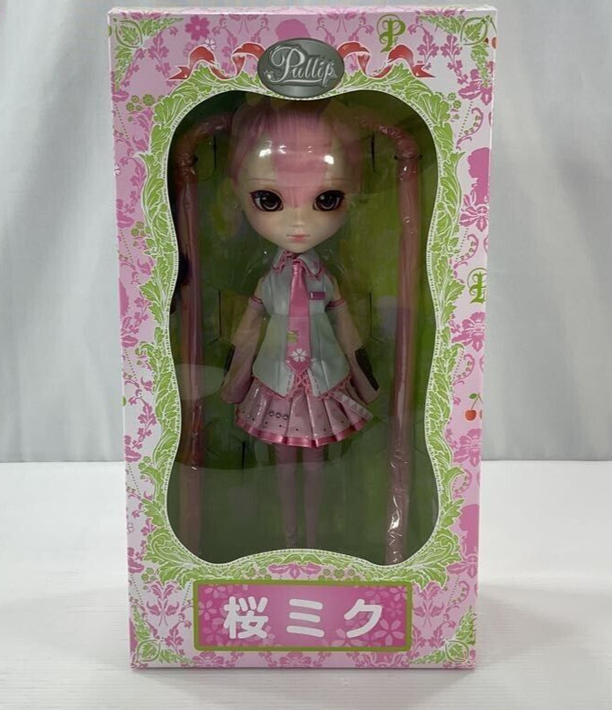 Pullip Sakura Miku P-122 Groove 310mm Released in Febr 2014 cherry