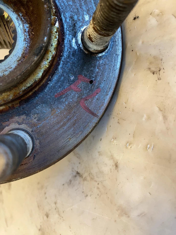 Conjunto de buje de cojinete de rueda delantera Ford Taurus 2000-2007 lado del conductor izquierdo LH OEM Foto 2 de 4