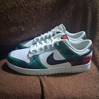 Nike Dunk Low Tartan Plaid Size 10