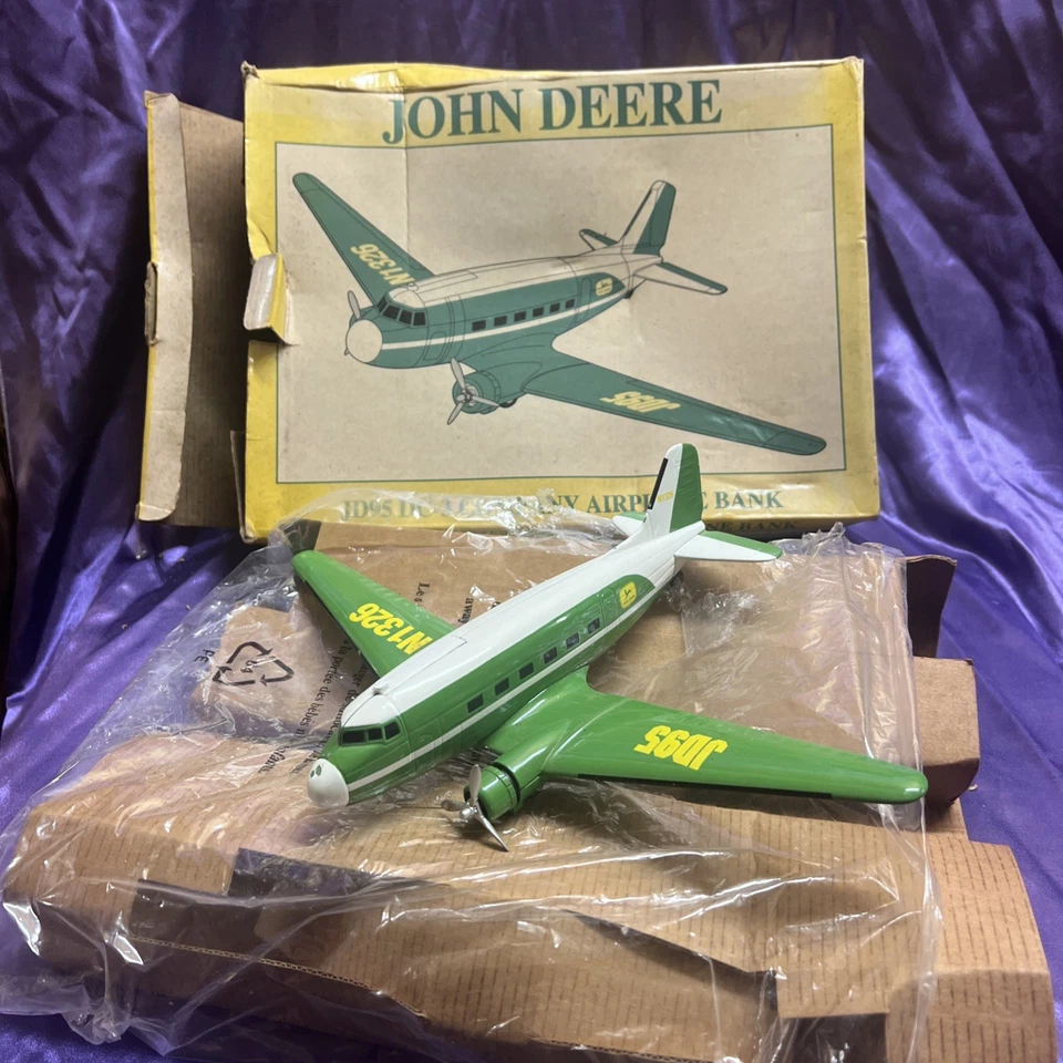 John Deere JD95 DC-3 COMPAMY Avión Die-Cast Banco Liberty Classics ESPECIFICACIÓN FUNDIDO Foto 3 de 4