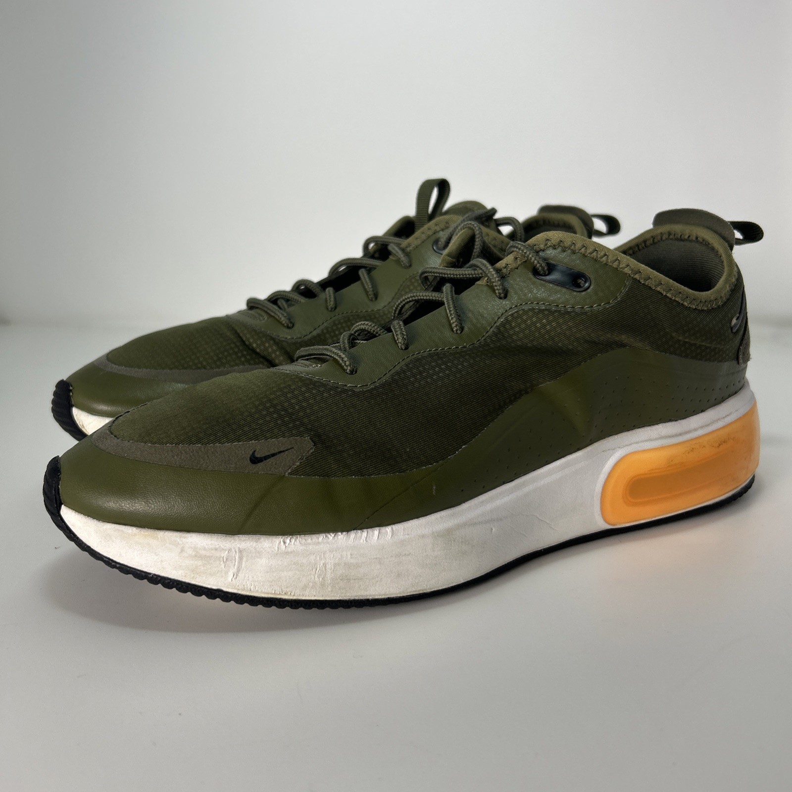 Women's Size 11 Olive Green/white Aq4312-200