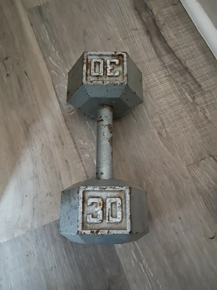 30 lbs dumbell Single Cast Iron
Opens in a new window or tab