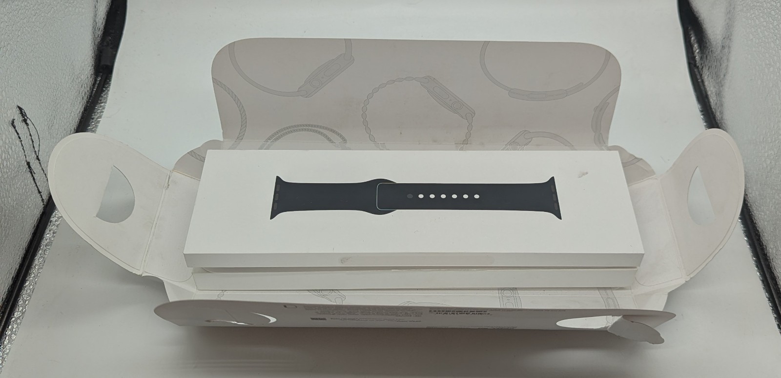 Apple Watch Series 10 42mm GPS 64GB Jet Black Black Sport Band (B) image 2