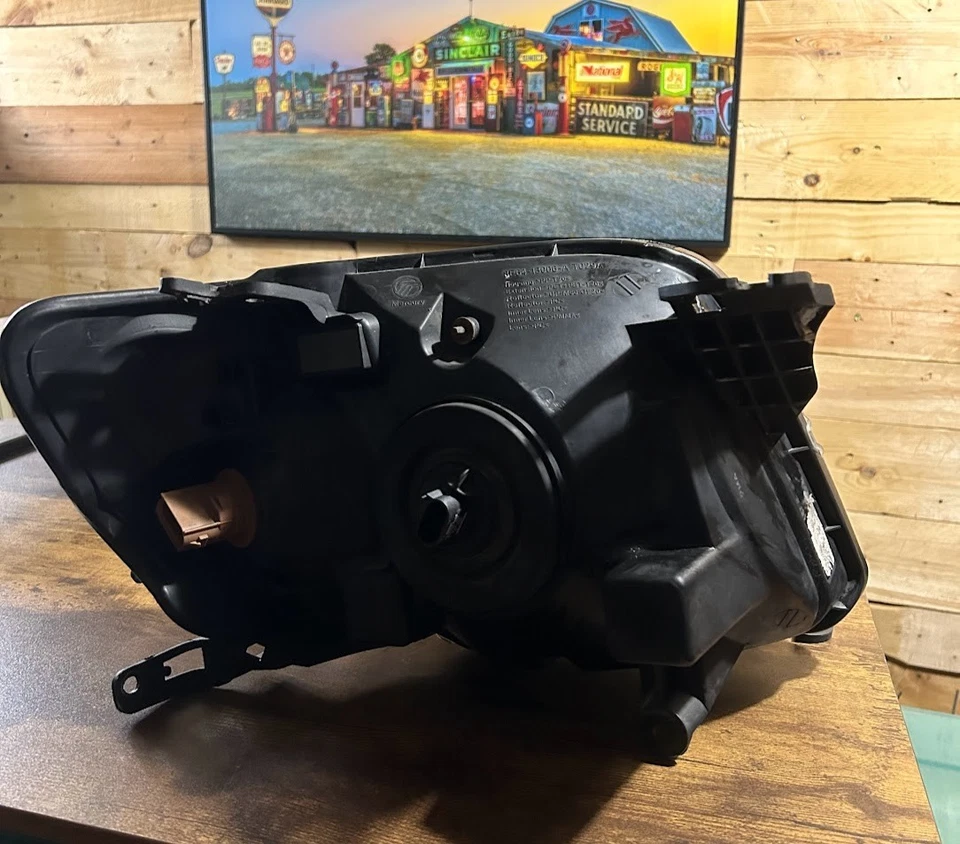 Faro pasajero derecho Mercury Mariner 2008-2011 OEM Foto 4 de 4