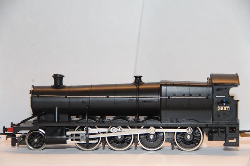 Hornby R143 BR Black 2-8-0 Class 2800 L/C Steam Locomotive 2857 Glowing Firebox - Picture 7 of 13