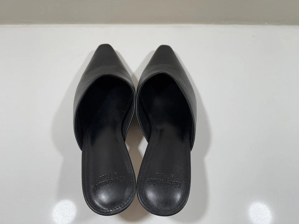 Sandalias Abercrombie & Fitch Punta Gatito Tacón Mula Talla 7 Mujer Negras Foto 2 de 4