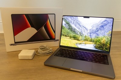 Apple MacBook Pro 14  2021 M1 Pro 16GB RAM 512GB SSD Excellent