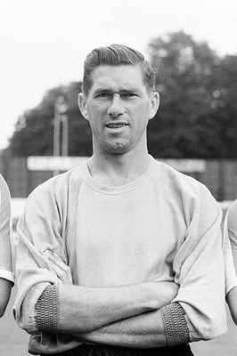 Ron Reynolds Southampton goalkeeper 1960s Historic Old Sports Photo