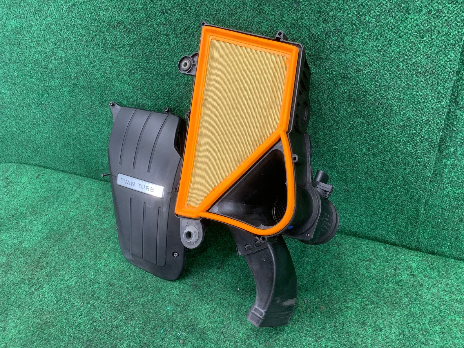 Bentley Continental GT 2003-2012 Left Air filter box