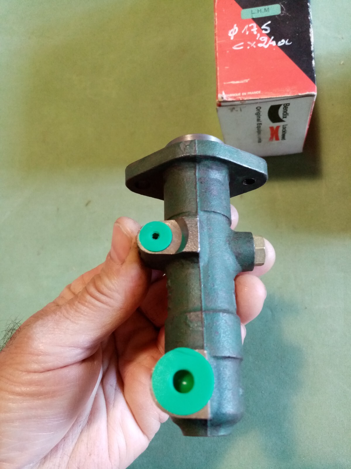 Émetteur d'embrayage BENDIX pour restaurer la transmission de Citroën CX 2400